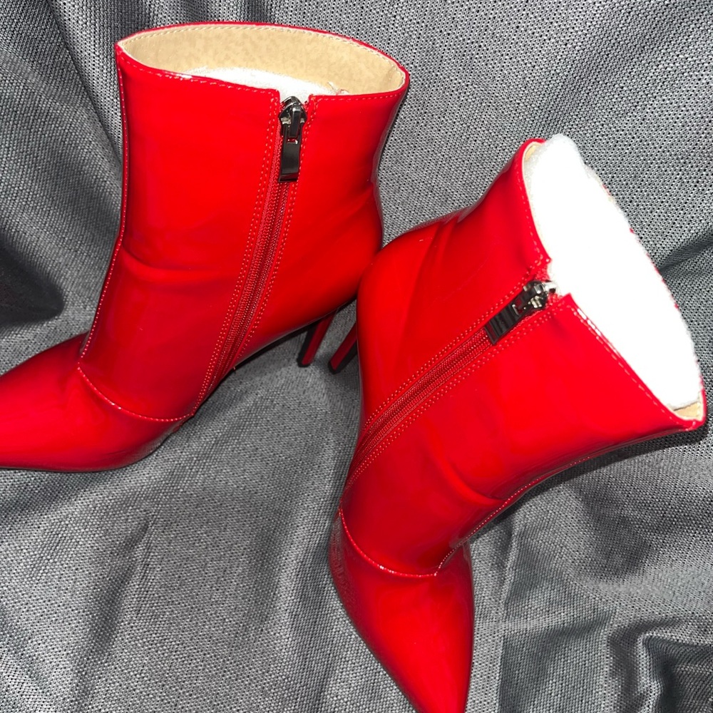 Azalea Wang Paulina Red Patent boots - Picture 3 of 6